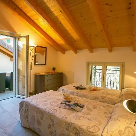 Colonno Sleeps 6 Pool Apartmán
