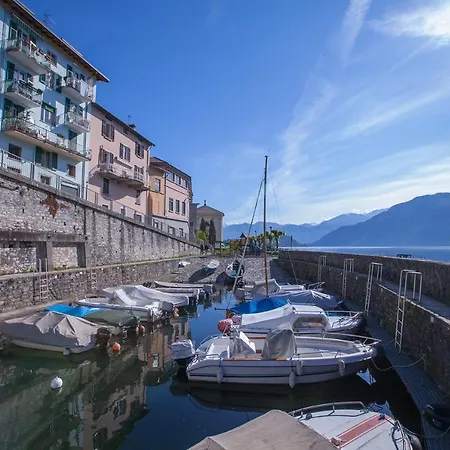 Colonno Sleeps 6 Pool Apartmán