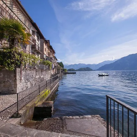 Apartment Colonno Sleeps 6 Pool
